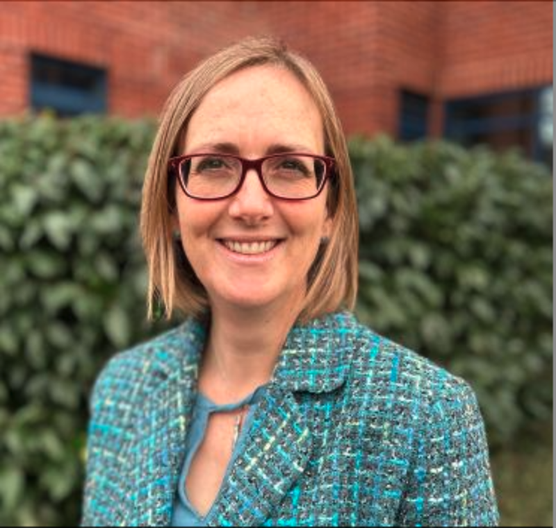 Dr Mairi Gibbs Dr Mairi Gibbs